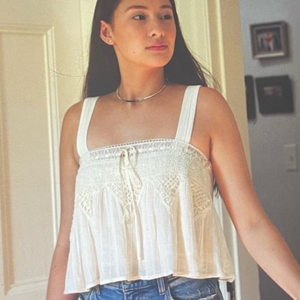 American Eagle White Tank from The Summer I Turned Pretty!